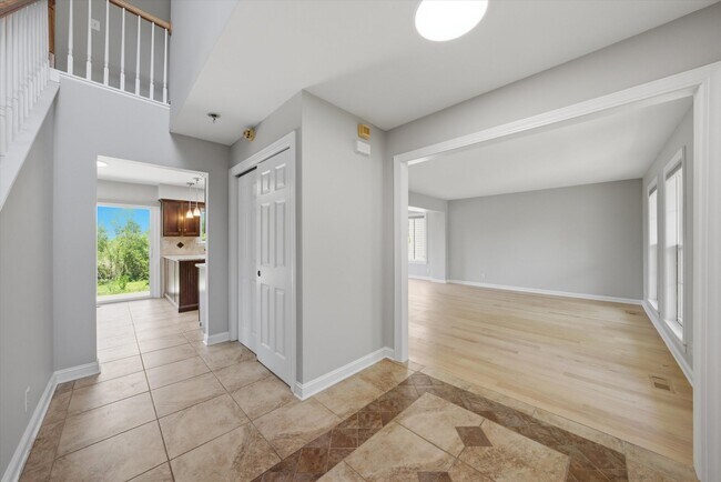 Foto del edificio - 21854 W Kentwood Dr