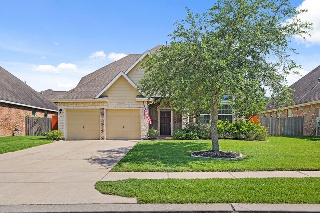 Building Photo - 269 Westwood Dr