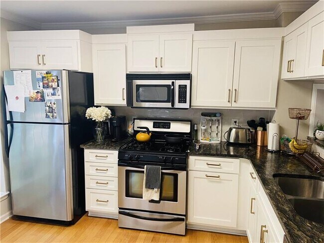 Foto del edificio - 4349 Ivy Glen Ct SE