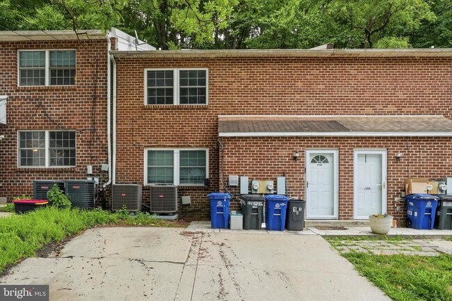 Foto del edificio - 175 Parker Ave