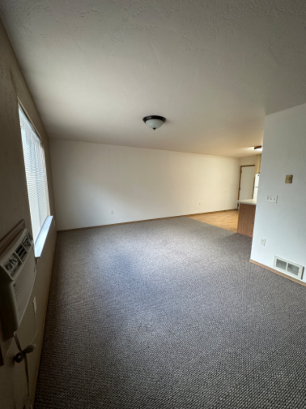 39 Appleway Dr, Kalispell, MT 59901 - Room for Rent in Kalispell, MT ...