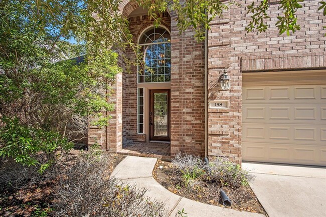 Building Photo - 158 Rocky Point Dr