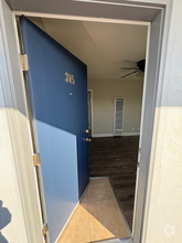 Building Photo - 2567 Foothill Blvd