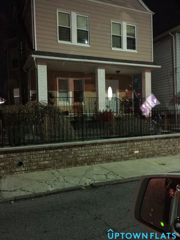 Primary Photo - 29 Harrison St