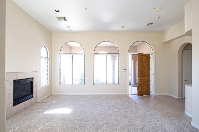 Foto del edificio - 11183 E Beck Ln