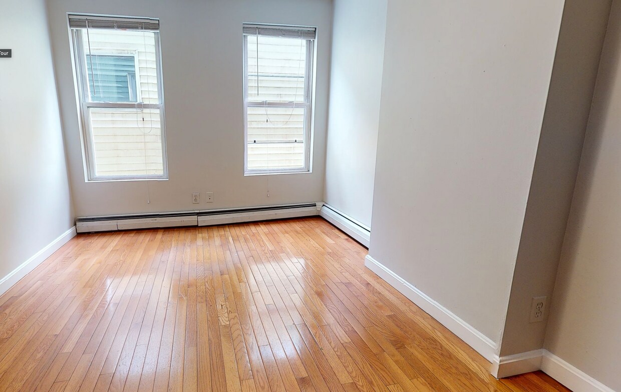 Foto principal - 350 Allston St