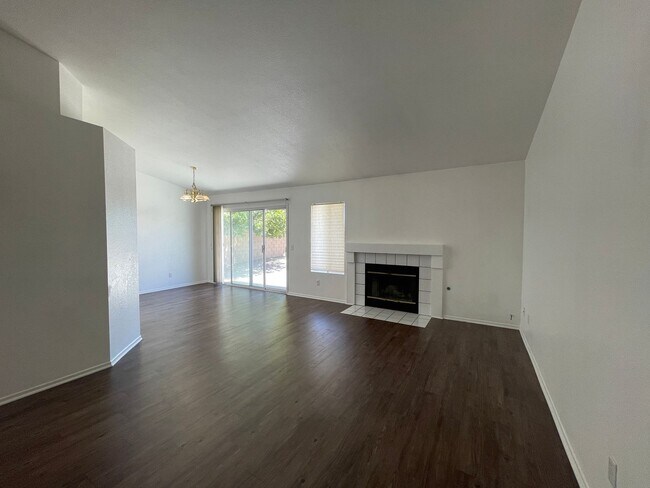 Building Photo - Rancho Vista 3 Bedroom + 2 Bathroom