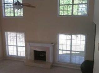 Building Photo - 40 Dearing Woods Ct