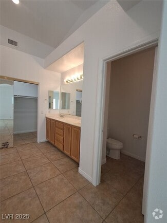 Building Photo - 2642 Sunday Grace Dr