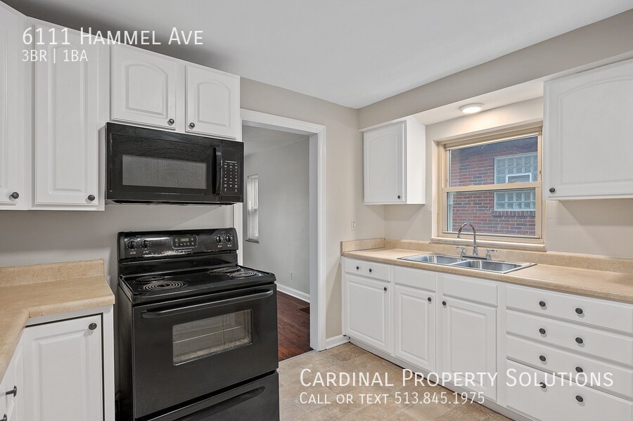 Primary Photo - Newly Renovated 3-bedroom - AVAILABLE NOW!
