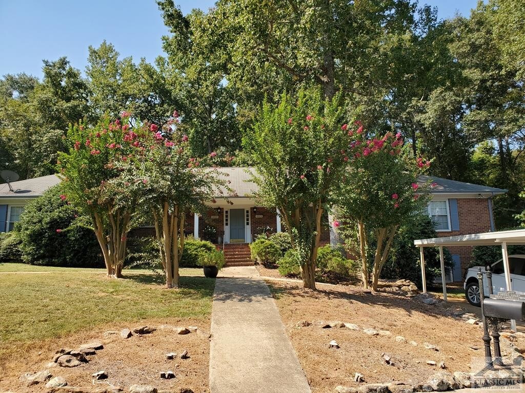 Primary Photo - 1023 Deni Ct