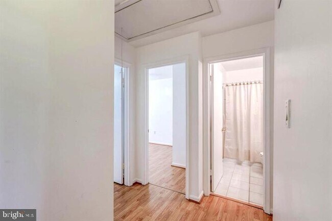 Foto del edificio - 13676 Barren Springs Ct