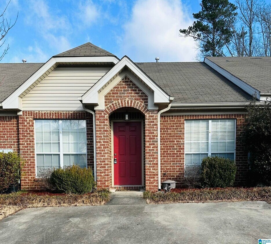 Foto principal - 2811 Southwood Ln