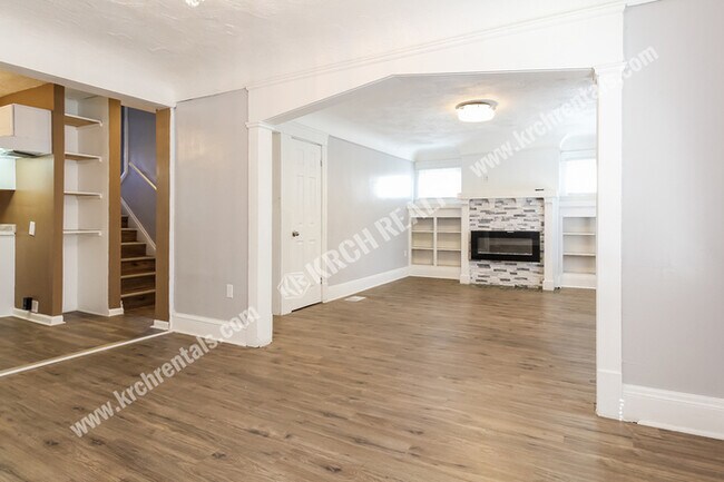 Foto del edificio - 3-Bedroom Home in Cleveland's Metropolitan...