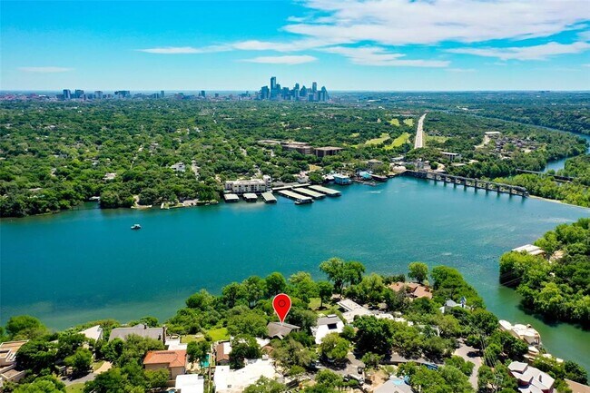 Foto del edificio - 1707 Laguna Loma Cove