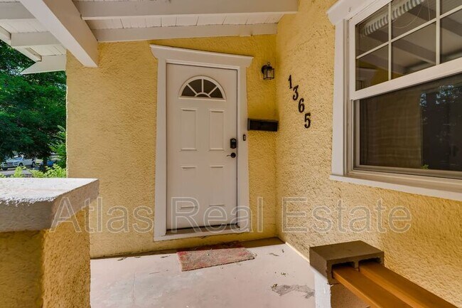 Building Photo - 1365 S Humboldt St