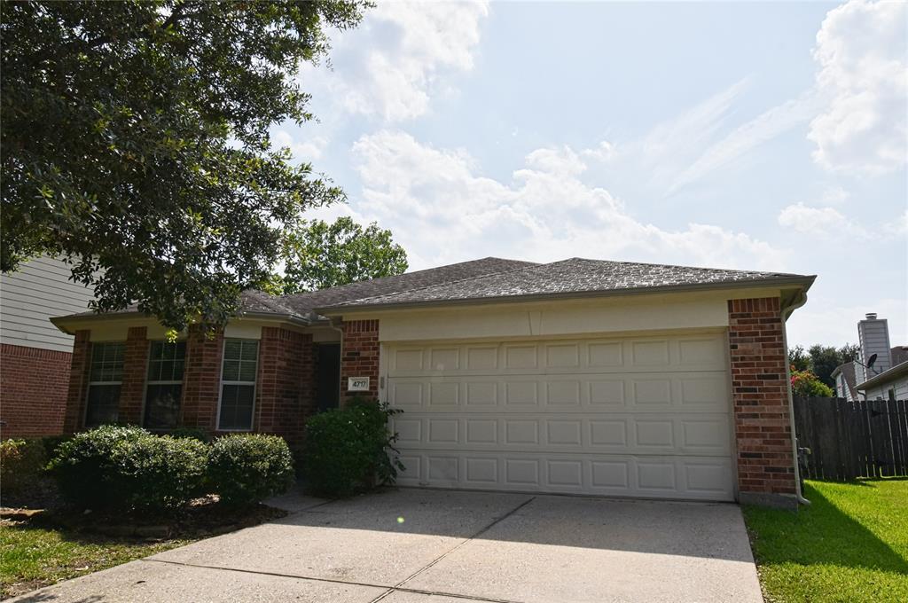 Primary Photo - 4717 Foster Hill Ct