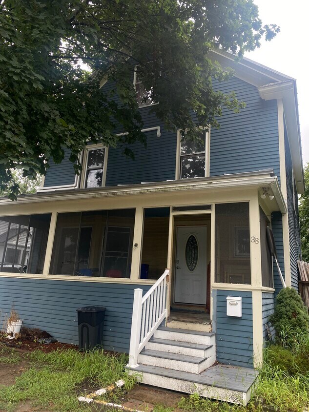 38 Silvermount St, Waterville, ME 04901 House Rental in Waterville