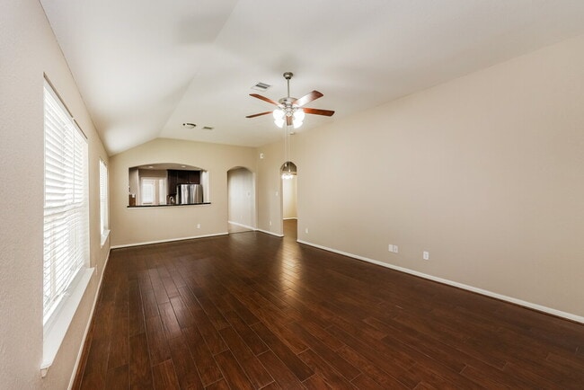 Building Photo - 5227 Lagoon Ct