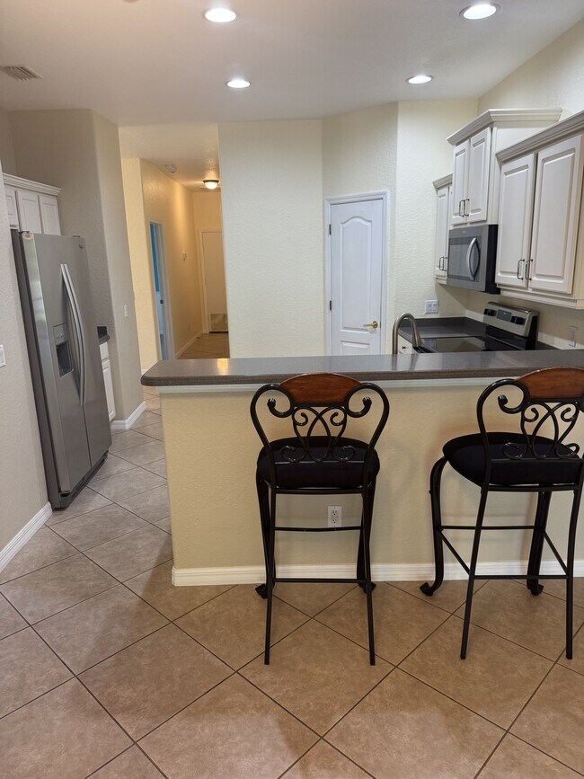 Barra de cocina - 224 Fairway Isles Ln