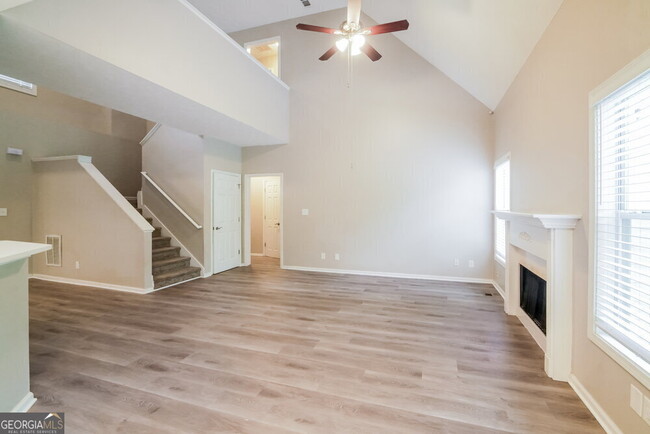 Building Photo - 57 Highland Dr