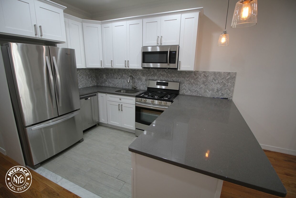 Primary Photo - 87 St Nicholas Ave