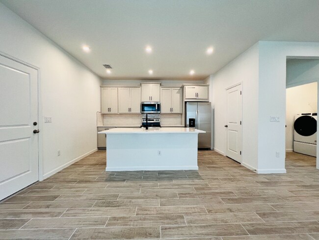 Foto del edificio - 11616 Sunsail Ave