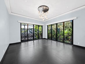 Building Photo - 1560 S Ocean Ln