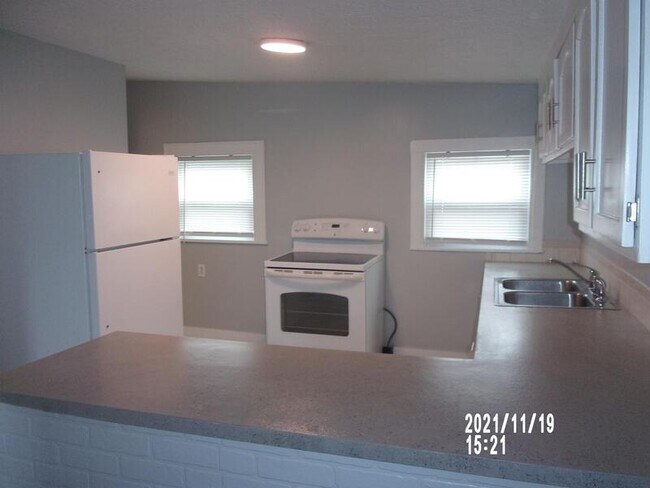 Foto del edificio - 3624 Sanford Ave