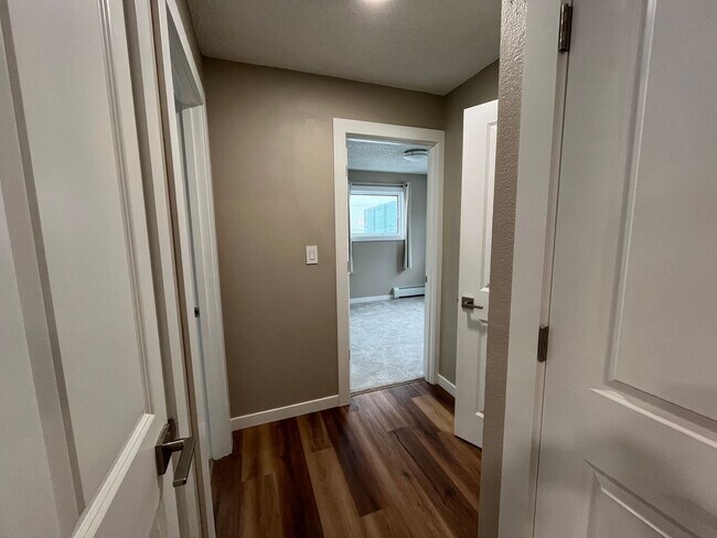 Foto del edificio - Remodeled 2 Bedroom in Third Addition