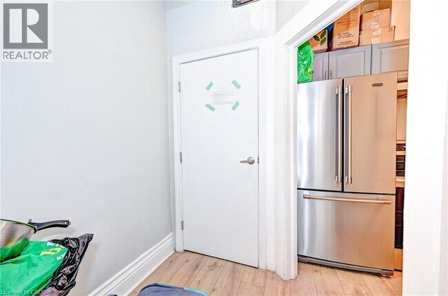 Building Photo - 13-15 AINSLIE Street Unit# 3