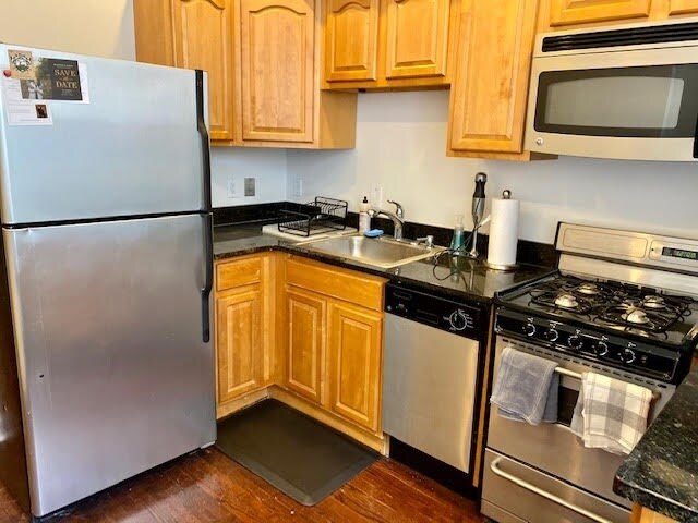 Foto principal - 231 Grand St