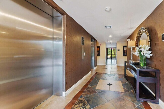 Foto del edificio - 4801 PGA Boulevard