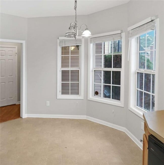 Building Photo - 2555 Flat Shoals Rd