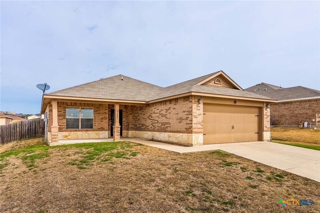 Foto principal - 2707 Camp Dr