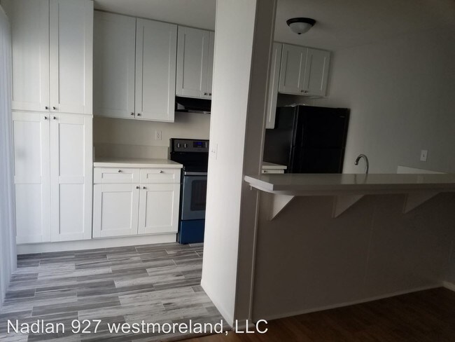 Building Photo - 927 S Westmoreland Ave