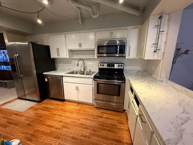 Foto del edificio - 6639 SW 41st Pl
