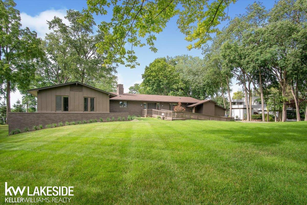 Primary Photo - 4550 Dow Ridge Rd