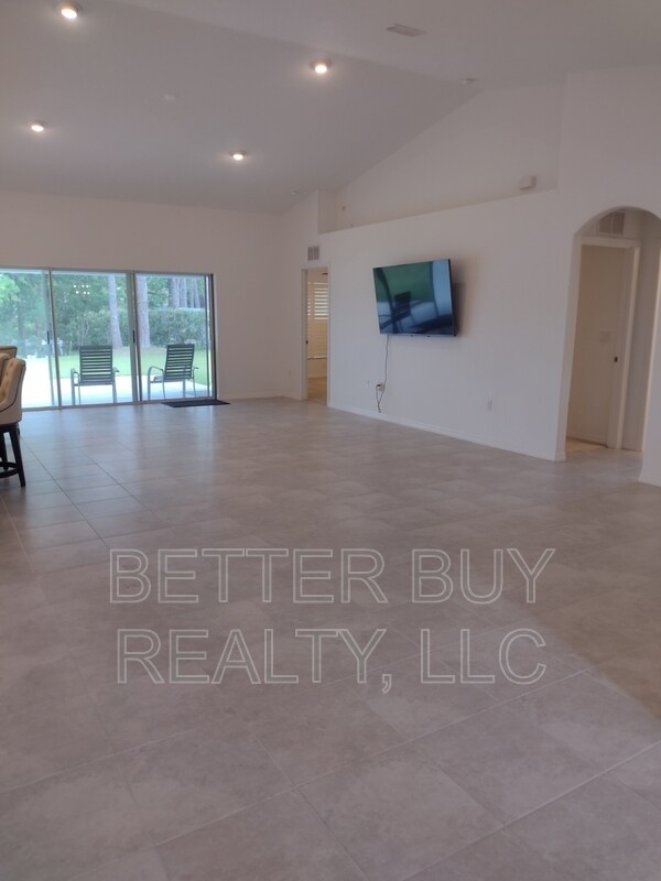 Building Photo - 16 Kalendar Ct