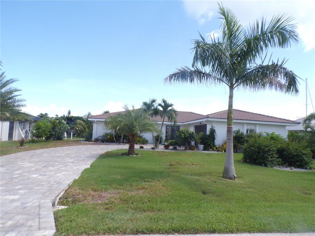 Foto principal - 2810 Via Paloma Dr