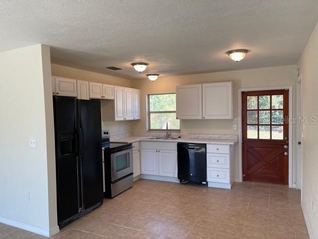 Foto del edificio - 7986 Aden Loop