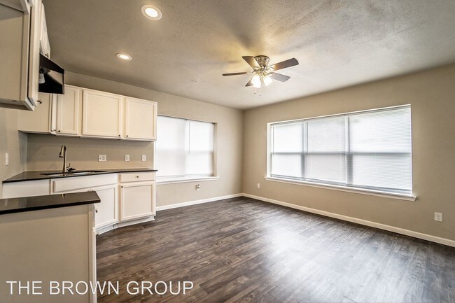 Foto del edificio - 2319 NW 12th St