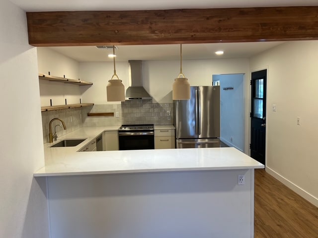 Building Photo - 402 E Las Palmaritas Dr