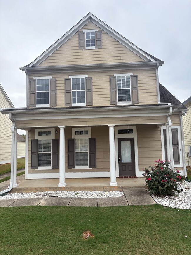 Building Photo - 4596 Gibson Dr