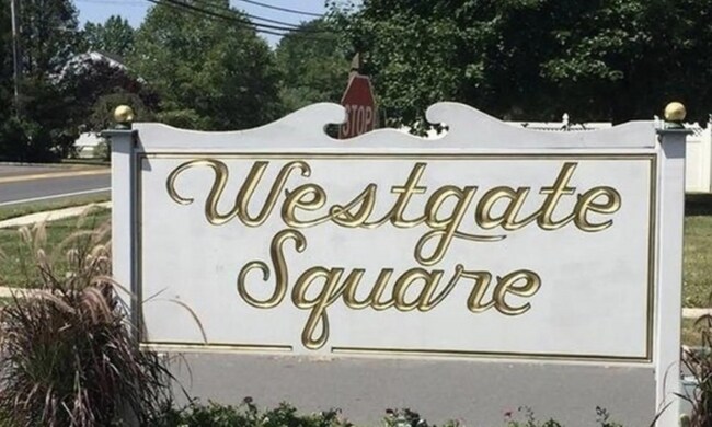 Foto del edificio - 999 Westgate Dr