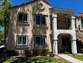 Building Photo - 10734 Dabney Dr