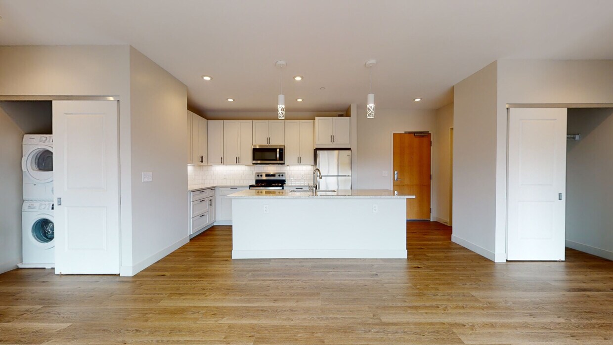 Photo - 121 Larchmere Apartments