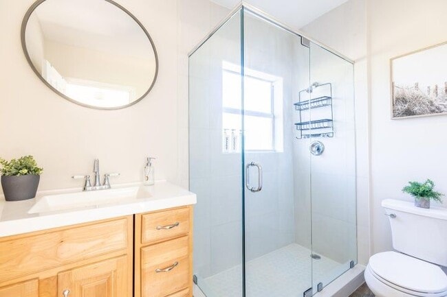 Foto del edificio - 3117 Fernwood Dr