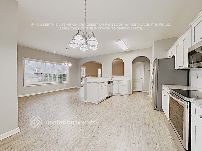 Foto del edificio - 6576 White Spruce Ave