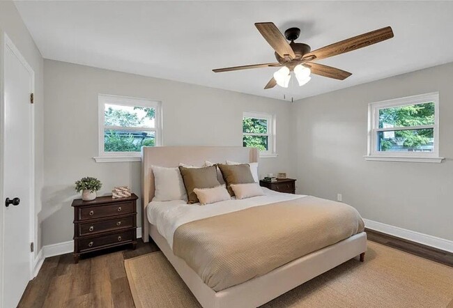 Foto del edificio - 1001 Dumaine St